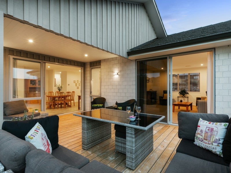 9 Materawaho Way, Pyes Pa, Tauranga - Carousel 1