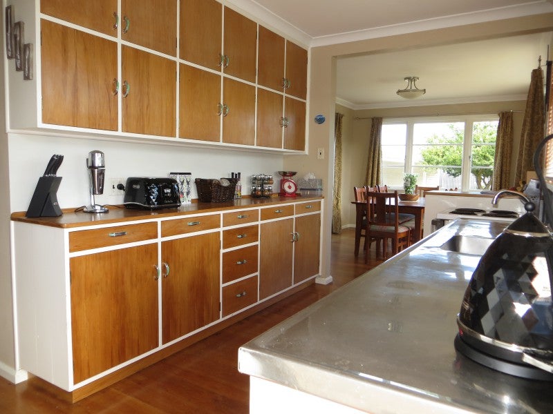 223 Vogel Street, Roslyn, Palmerston North - Carousel 2