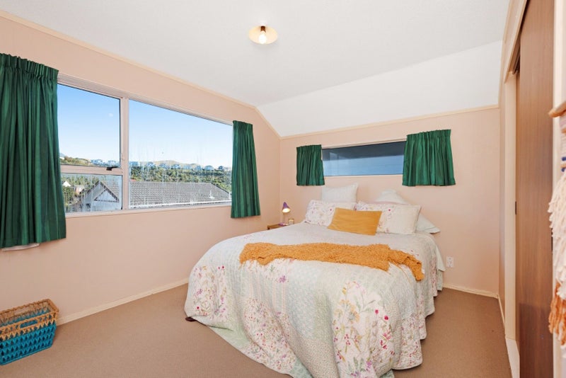 14B Stonefield Place, Johnsonville, Wellington - Carousel 2