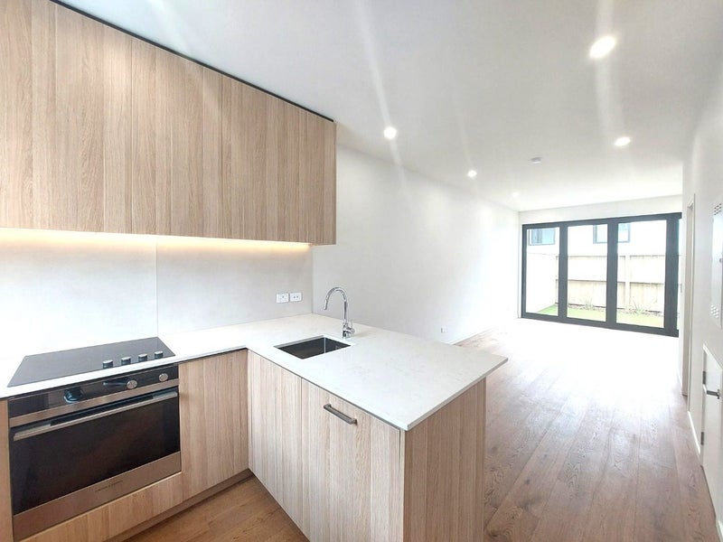 105 Hadlow Terrace, Grey Lynn, Auckland - Carousel 2