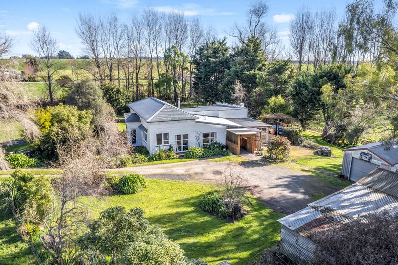 1226 Tennent Drive, Linton, Palmerston North - Carousel 1