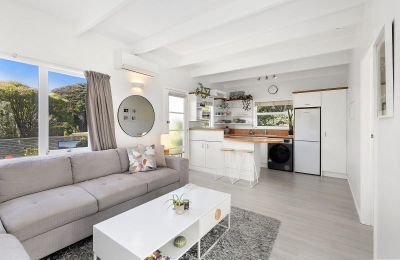 1/154 Moxham Avenue, Hataitai, Wellington - Carousel 2