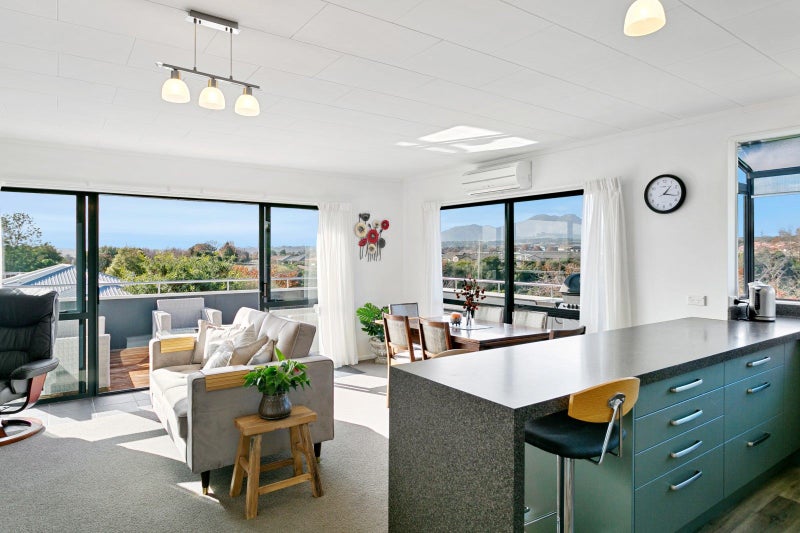 20B Logan Avenue, Wharewaka, Taupo - Carousel 1