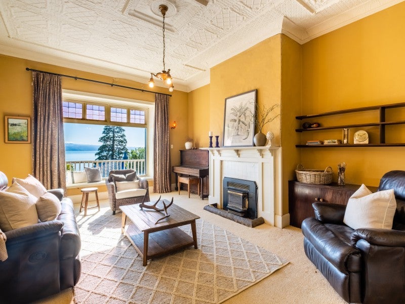 31 Seapoint Road, Bluff Hill, Napier - Carousel 2