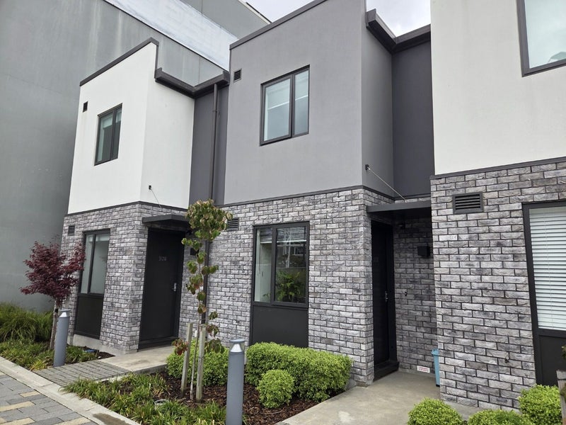 2/210 Hereford Street, Christchurch Central, Christchurch - Carousel 1