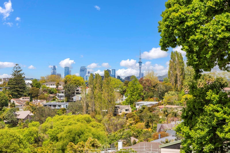 2/69 College Road, Northcote, Auckland - Carousel 22