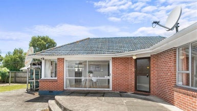 9 Mcintyre Street, Shirley, Christchurch - Carousel 1