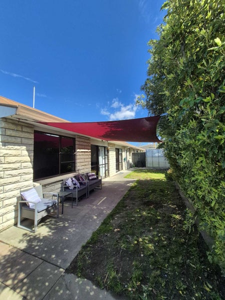 2/2A Dawkins Place, Islington, Blenheim - Carousel 1