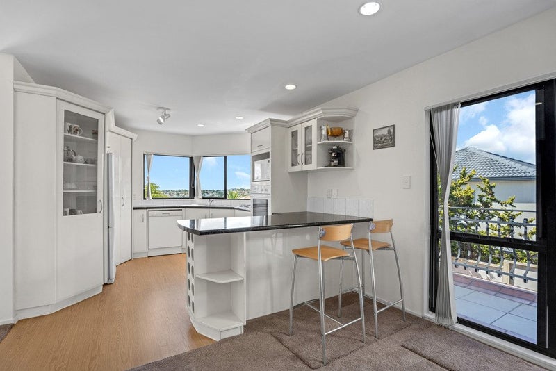 1/27 Tumbridge Place, Somerville, Manukau - Carousel 2