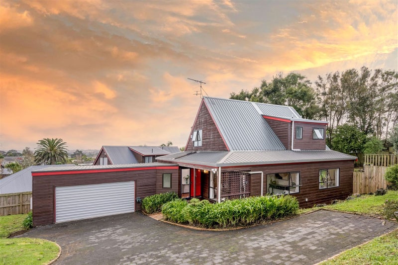 17 Unsworth Drive, Unsworth Heights, Auckland - Carousel 1