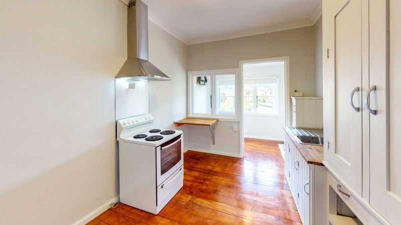 1/20 Ludlam Crescent, Woburn, Lower Hutt - Carousel 2