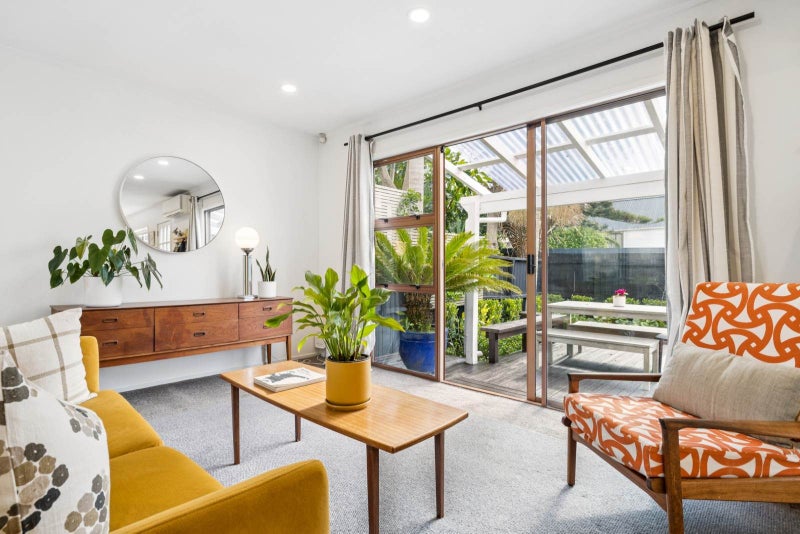 5/66 Taylors Road, St Lukes, Auckland - Carousel 2
