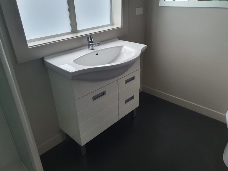 36 Bay Street, Petone, Lower Hutt - Carousel 10