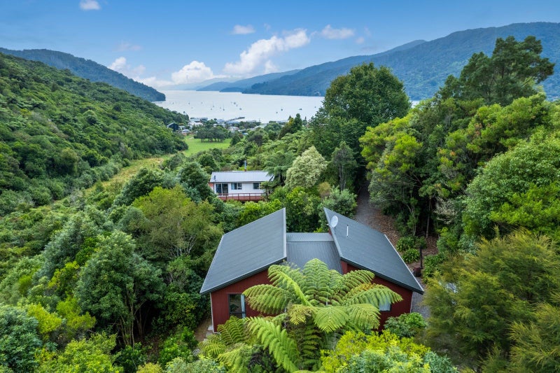 32 Tirimoana Terrace, Anakiwa, Linkwater - Carousel 2