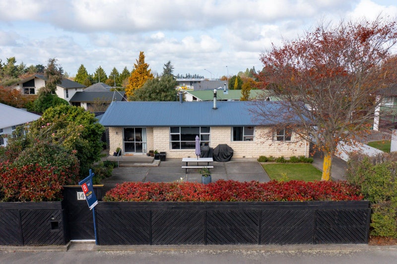14 Russell Avenue, Allenton, Ashburton - Carousel 1