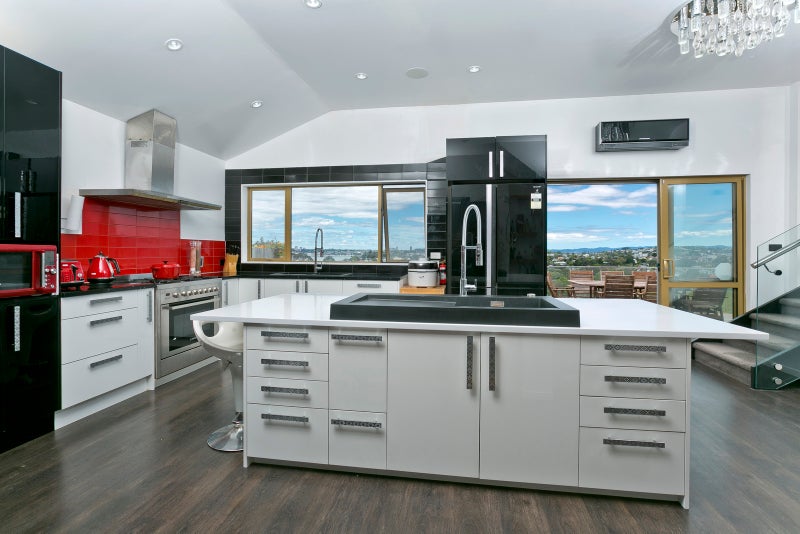103 Exmouth Road, Northcote, Auckland - Carousel 2