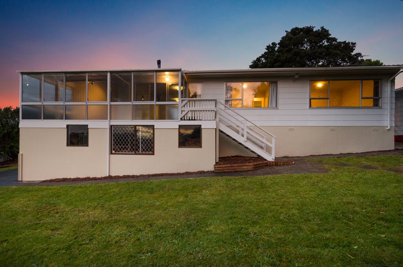 4 Mcentee Road, Waitakere, Auckland - Carousel 2