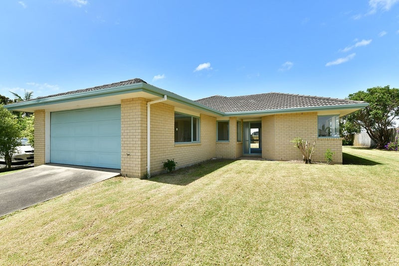 81 Alec Craig Way, Gulf Harbour, Whangaparaoa - Carousel 2