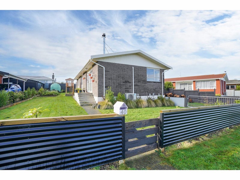40 Humber Street, Clifton, Invercargill - Carousel 1