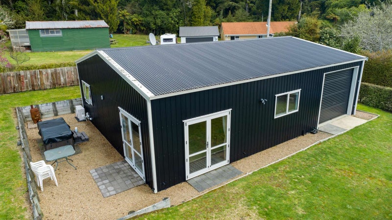 18 Oxford Road, Lake Rotoma, Rotorua - Carousel 1