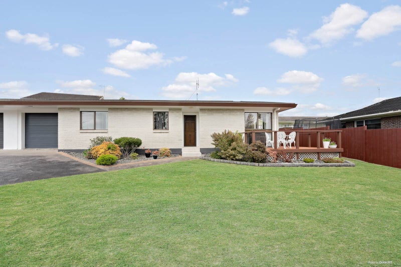 7A Butley Drive, Farm Cove, Auckland - Carousel 2