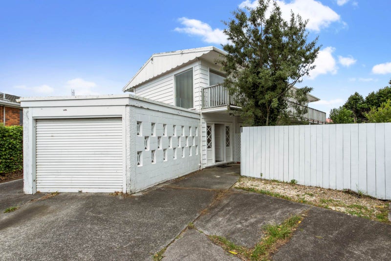 1/366 St Heliers Bay Road, St Johns, Auckland - Carousel 2
