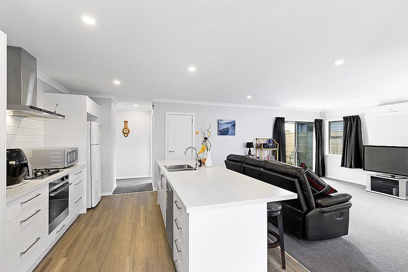 786A Fergusson Drive, Elderslea, Upper Hutt - Carousel 2