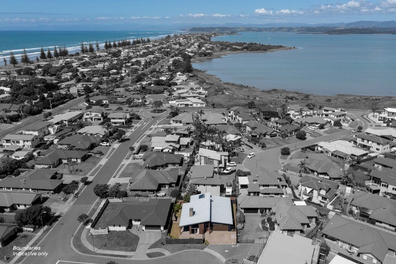 3 Landward Close, Ohope - Carousel 21