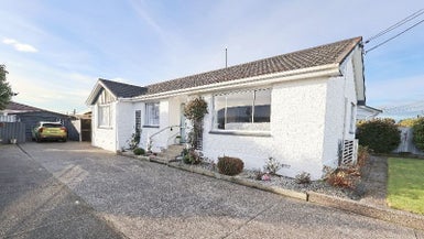 14 Oreti Street, Kingswell, Invercargill - Carousel 1