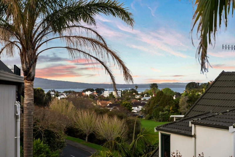 3/62 Rukutai Street, Orakei, Auckland - Carousel 1