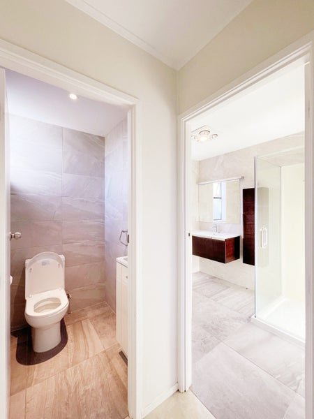 10 Amherst Place, Albany, Auckland - Carousel 12