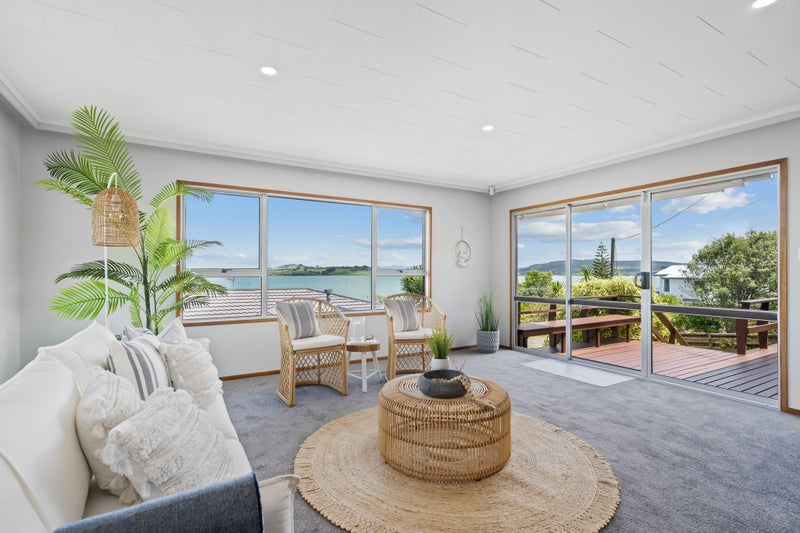 1 Hawkes Street, Onerahi, Whangarei - Carousel 1