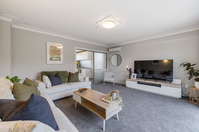 2/40A Brookside Terrace, Bryndwr, Christchurch - Carousel 2