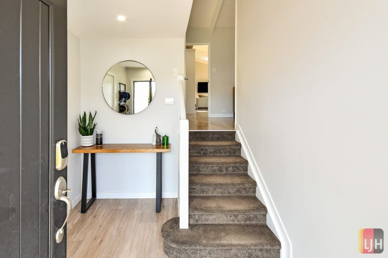 44 Rushgreen Avenue, Pahurehure, Papakura - Carousel 2