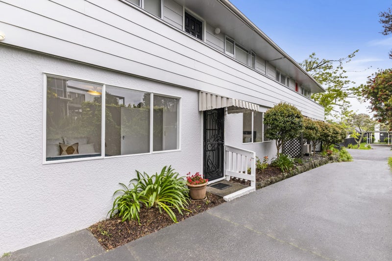3/119 Gowing Drive, Meadowbank, Auckland - Carousel 1