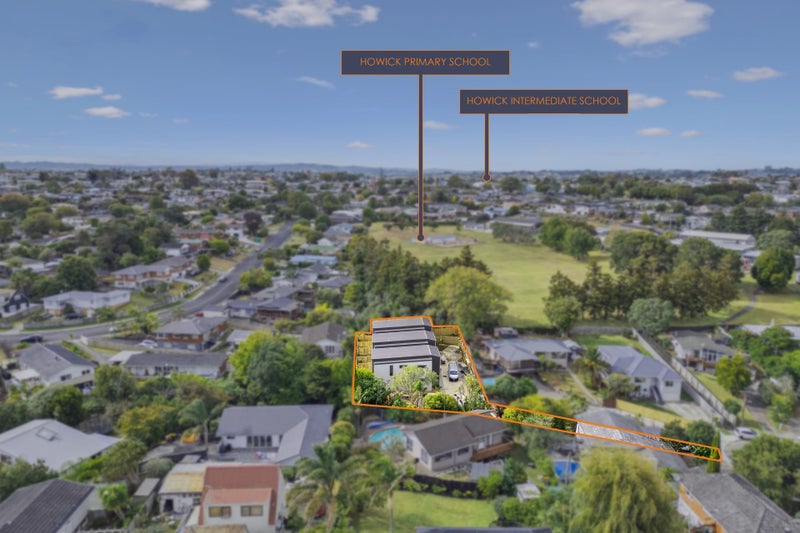 4/14 Freyberg Place, Howick, Auckland - Carousel 14