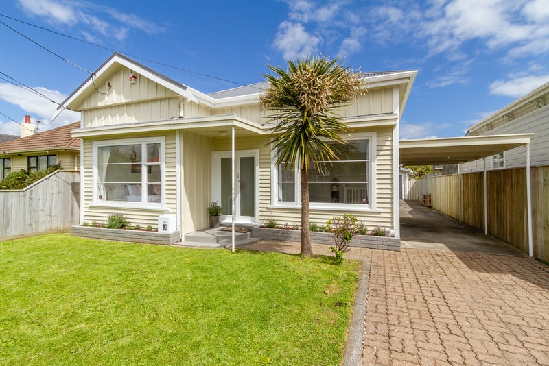 33 Ava Street, Petone, Lower Hutt - Carousel 1