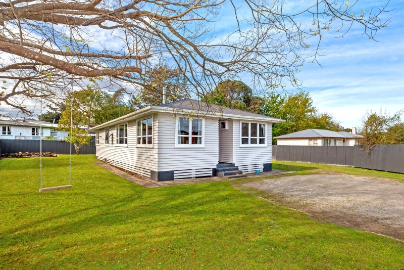 8 Grundy Street, Mangapapa, Gisborne - Carousel 1