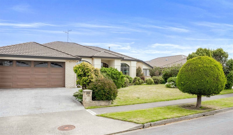 166 Milne Drive, Paraparaumu - Carousel 2