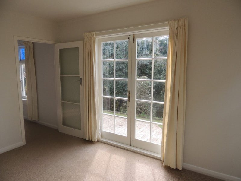 9 Clyde Road, Bluff Hill, Napier - Carousel 10