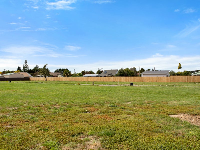 8 Gibbons Place, Grovetown, Blenheim - Carousel 1