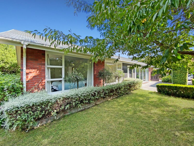 17 Landsdowne Terrace, Cashmere, Christchurch - Carousel 1