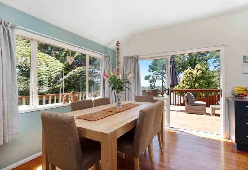 897B East Coast Road, Northcross, Auckland - Carousel 2