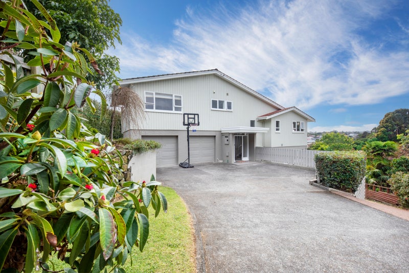 1/0 Budock Road, Hillsborough, Auckland - Carousel 1