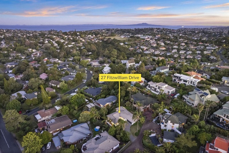 27 Fitzwilliam Drive, Torbay, Auckland - Carousel 18