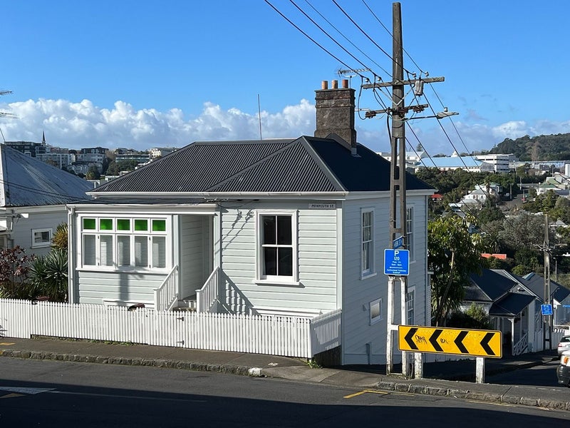 1 Monmouth Street, Grey Lynn, Auckland - Carousel 2