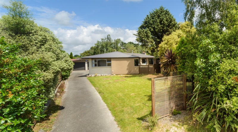 24 Kimberley Grove, Westbrook, Palmerston North - Carousel 1