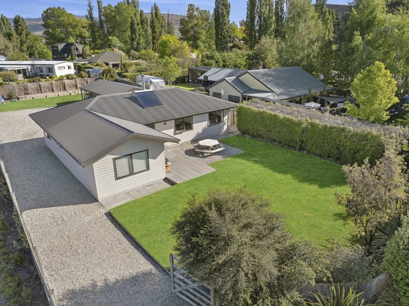 21 Bernard Road, Albert Town, Wanaka - Carousel 1