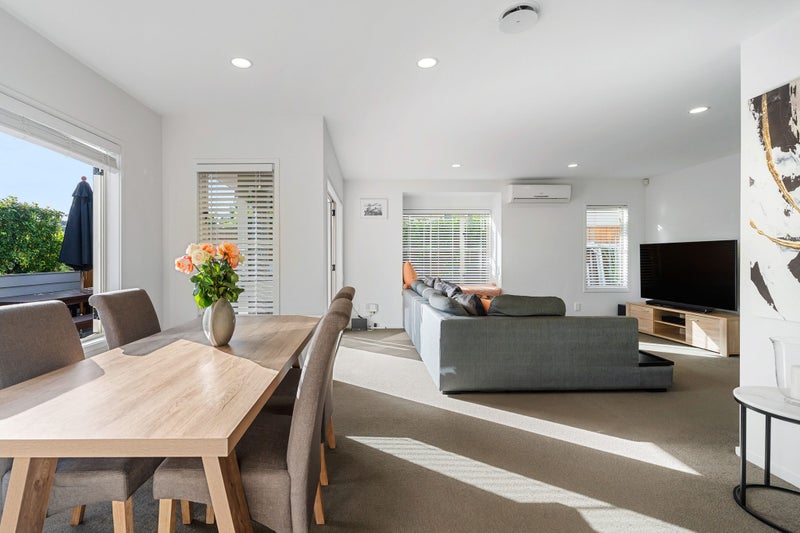 1/110 Gowing Drive, Meadowbank, Auckland - Carousel 2