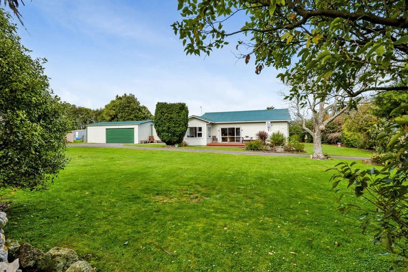 6230 South Road, Opunake - Carousel 2